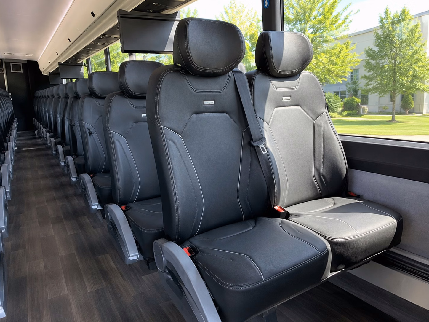bridal party transportation in murray starts with the right vehicle and a stress free ride