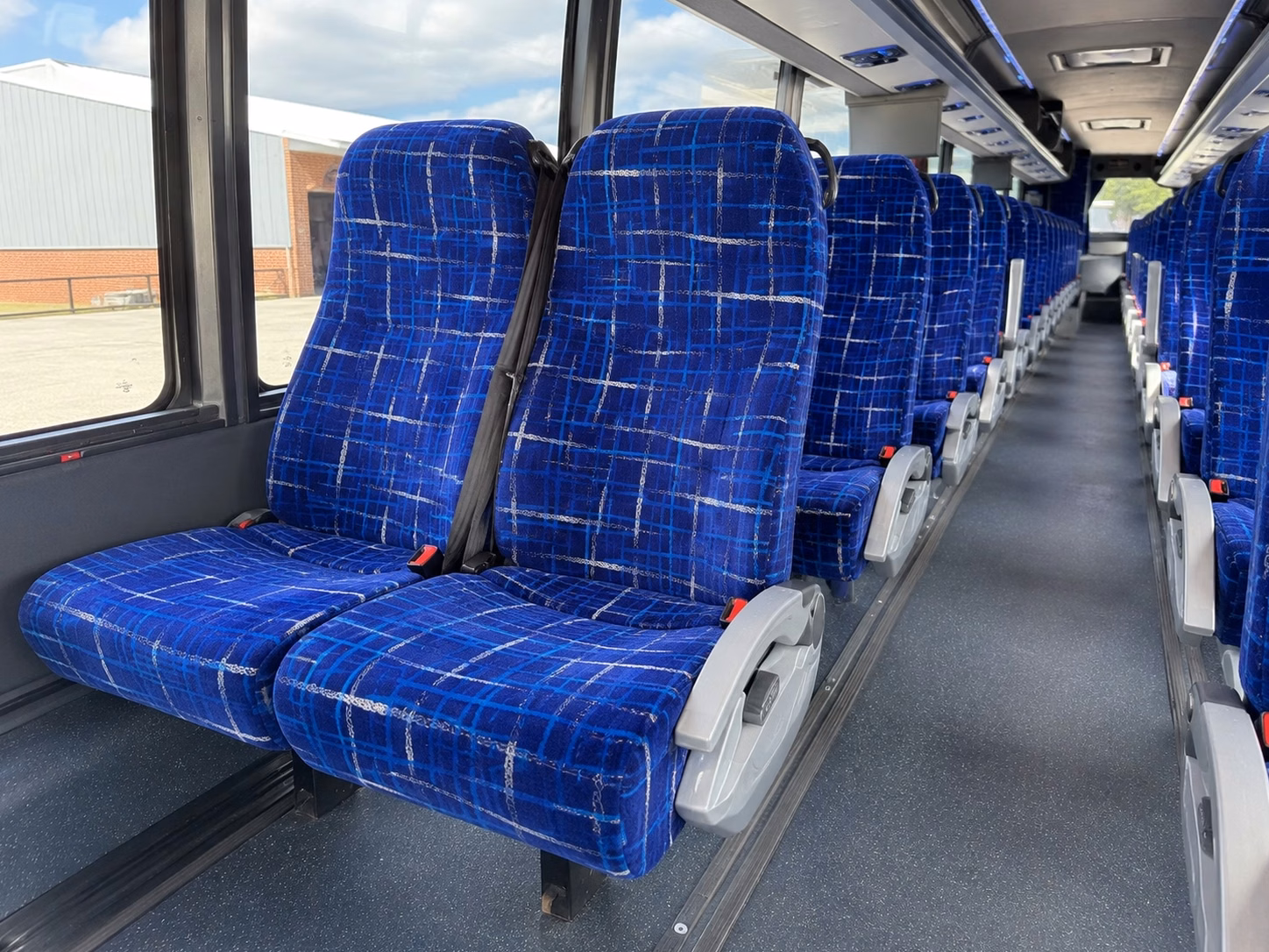 wedding shuttle services bus rentals in murray
